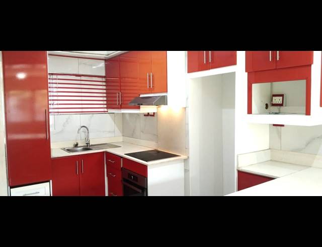 2 BEDROOM FLAT FOR SALE IN BLUFF